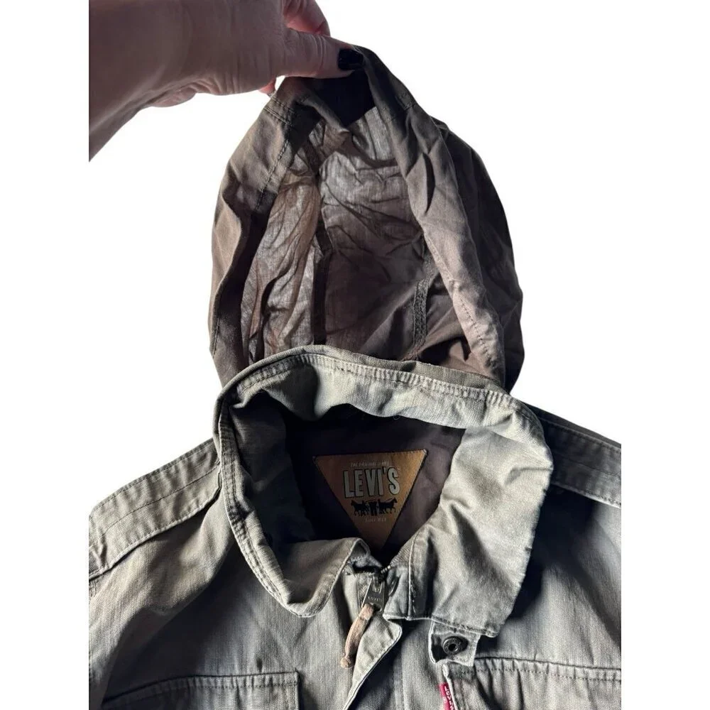 Vintage Levi’s Men's Sz M Olive Green Military Jacket Full Zip Front Zip Hood